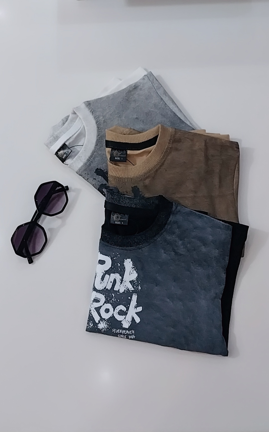 تیشرت - تصویر 1