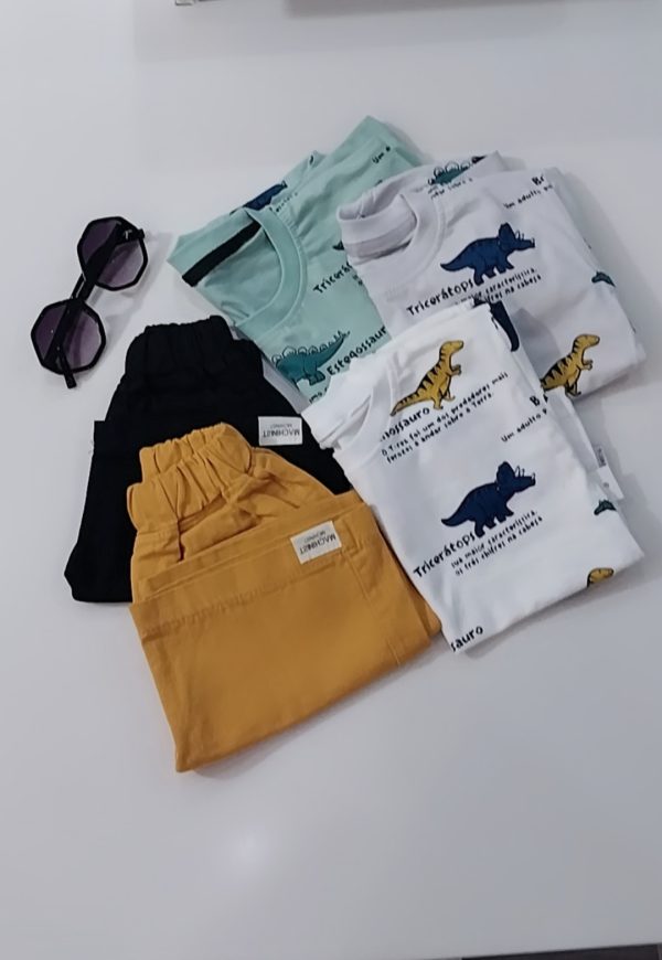 تیشرت و شلوارک دایناسور - تصویر 1