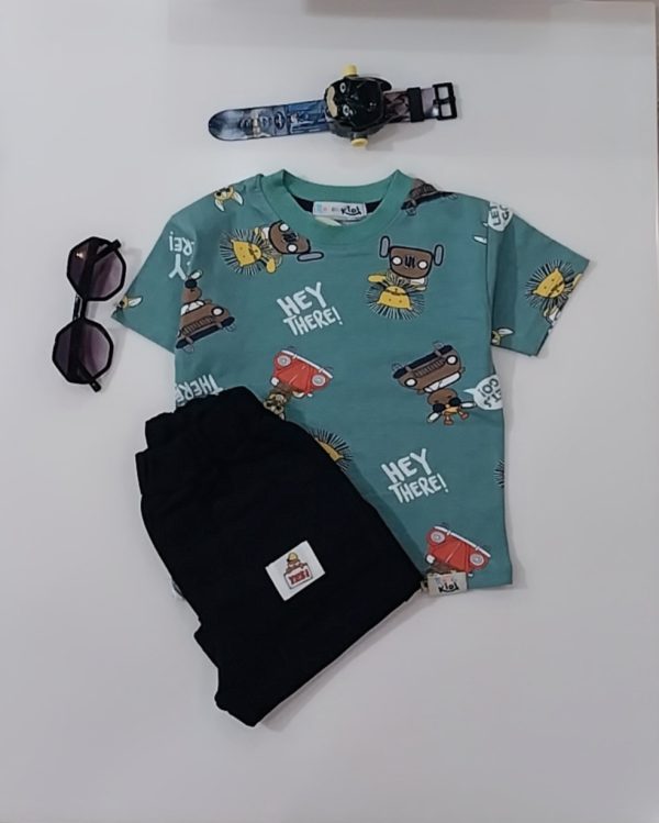 تیشرت و شلوارک - تصویر 4